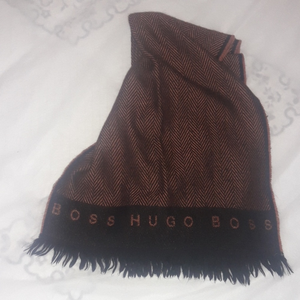 Boss scarf men 64"×14" - Picture 4 of 4
